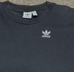 adidas Tシャツのサムネイル