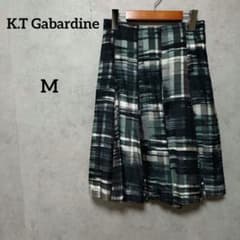 ギャバジンK.T　グリーン　チェック柄　フレアスカート　プリーツ
