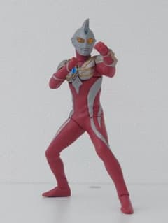 Ultimate Luminas Ultraman Max