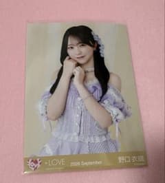 野口衣織 生写真 年末衣装 中のサムネイル