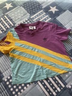 adidasオリジナルスのサムネイル