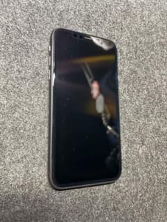 Apple iPhone 11 ブラック 128GB バッテリー84% - メルカリ