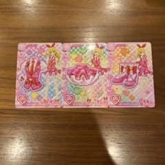 アイカツアンコール ピンクステージコーデ 星 宮いちごのサムネイル