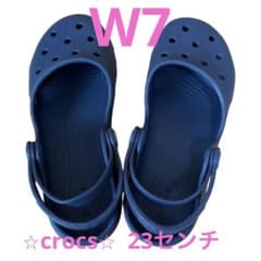 ⭐︎crocsサンダル⭐︎のサムネイル