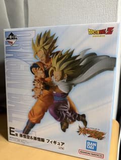一番くじ ドラゴンボール E賞 孫悟空＆孫悟飯 フィギュアのサムネイル