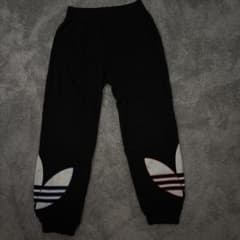 adidas トレフォイル スウェットパンツ ブラックのサムネイル