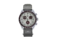 Swatch × Omega Mission to Plutoのサムネイル