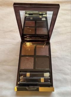 TOM FORD アイシャドウパレット 25 pretty Babyのサムネイル