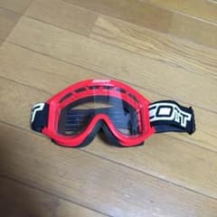 ゴーグルのサムネイル
