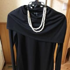 INDIVI 黒ワンピのサムネイル