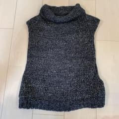 ZARA ニットベストのサムネイル