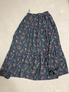 フレアスカート　緑　花柄スカート　ロングスカートレディーススカートのサムネイル