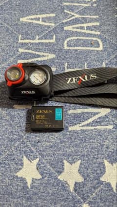 ZEXUS ヘッドライト ZX-195本体 ZR-01+ バッテリー付属 - メルカリ