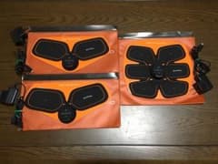 SIXPADシックスパッド正規品、充電式、3点セットのサムネイル