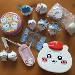 ちいかわ、ハチワレキーホルダーセットのサムネイル