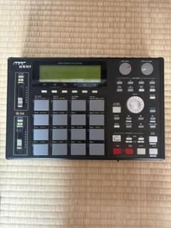 AKAI MPC1000 本体 サンプラー おまけ付き - メルカリ