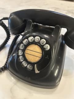 希少！黒電話 4号A 自動式電話機 4A 1976年式 - メルカリ
