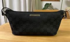 GUCCI グッチ アクセサリーポーチのサムネイル