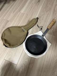 ターククラシックフライパン24cm　アシモクラフツ　バリスティクス バリスティクス ターク24センフライパン アシモグリッフ付き - メルカリ