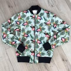 派手！ZARA フラミンゴ柄 ブルゾンSのサムネイル