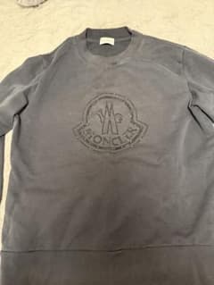 MONCLER グレー ロゴ刺繍 クルーネックのサムネイル