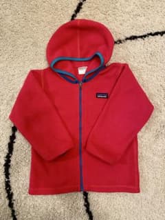 サル（同封NG） さま専用です。Patagonia フリース カーディガン 4Tのサムネイル
