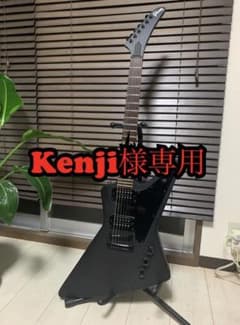 EpiphoneのExplorer Goth 1958 Ｇ社風のサムネイル