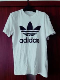 adidas originals Tシャツ　最終値下げのサムネイル