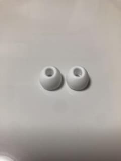 airpods pro イヤーチップ　Mサイズ　【純正品】のサムネイル