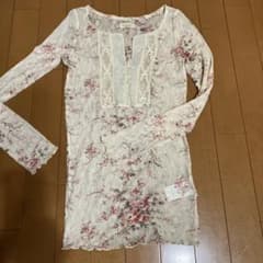初夏にオススメ♪ラルフローレン薄いレースのサムネイル