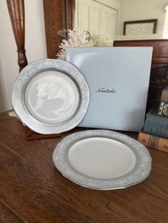 Noritake ハンプシャープラチナ23cm アクセントプレート　ペアセットのサムネイル
