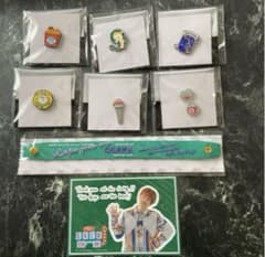 SHINee 韓国公式グッズ EPOXY BADGE ピンバッジ | Shop at Mercari