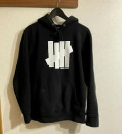 undefeated パーカーのサムネイル