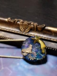 レジン作品☆猫と歯車 ストールピン☆のサムネイル