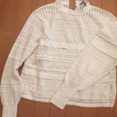 ZARA トップスのサムネイル