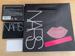 NARS ライトリフレクティングセッティングパウダー プレスト N  10gのサムネイル