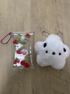 さくらんぼ柄 ニョッキクリアポーチ ＆ ふわふわ星形キーホルダー 2点セットのサムネイル
