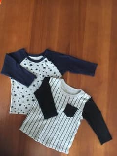 UNIQLO 80 ロングTシャツ2枚セットのサムネイル
