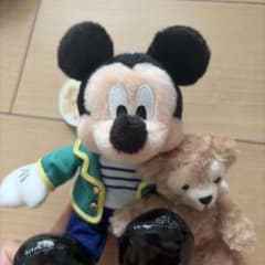 ミッキーマウス ダッフィー ぬいぐるみバッジ - メルカリ