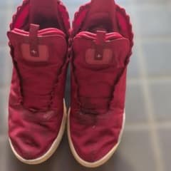 JORDAN スニーカー レッドのサムネイル
