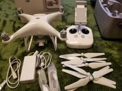 DJI PHANTOM4 (4Kカメラ標準搭載)のサムネイル