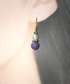 No.249　　天然石ブルーパープルのピアス
