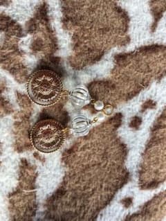 ハンドメイド  ピアスのサムネイル