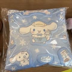 シナモロールくじ クッション水色のサムネイル