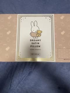 ミッフィー DREAMY SATIN PILLOW 枕のサムネイル