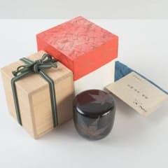 茶道具　漆匠　前端春斉作　黒一閑　雲錦　桜紅葉蒔絵　大棗　共箱　V　9342 茶道具 漆匠 前端春斉作 黒一閑 雲錦 桜紅葉蒔絵 大棗 共箱 V 9342