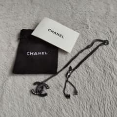 CHANEL ロゴペンダント ネックレスのサムネイル