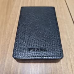 【未使用品】PRADAPhone ケース ブラック サフィアーノレザーのサムネイル