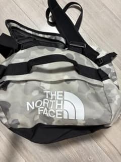THE NORTH FACE カモフラ柄 ショルダーバッグのサムネイル