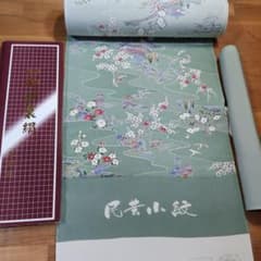 【メルカリ市期間限定値下❤️】正絹小紋 反物 花鶴模様 着尺 　おまけ同裏八掛付 メルカリ市期間限定値下❤️】正絹小紋 反物 花鶴模様 着尺 おまけ同裏